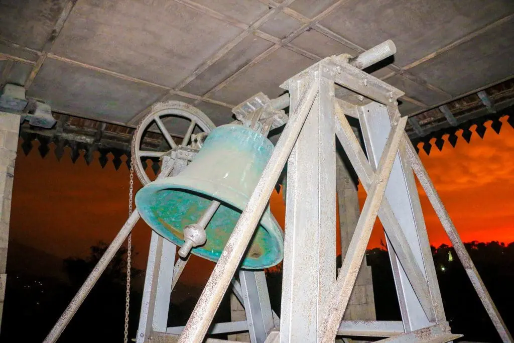 trinity-college-kandy_chapel-bell
