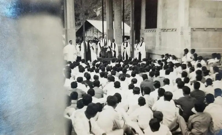 trinity-college-kandy_dedication-of-the-side-chapel-1930