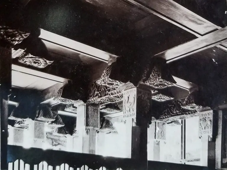 Inside the side Chapel