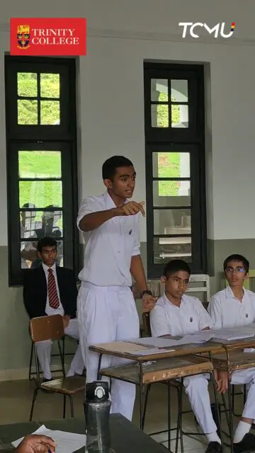 වදන් අසිපත් වුණු තැන,
තර්කය ජයග්‍රහණයේ මඟ පෙන්වූ තැන,
යෞවන සිංහයින්ගේ බුද්ධිමය ගර්ජනයෙන්
විවාද වේදිකාව සජීවී වූ දිනය...! 

#EventDayHighlights #InterHouseDebate

Video by Dulmina Herath and Sandev Balasooriya for Trinity College Media Unit