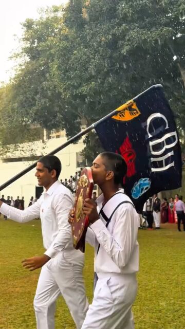 Racing for glory. Competing with heart. Inter-House Track & Field Competition 2026
House pride on full display!

Video by Shenal Wijeratne & Methira Jayakody for Trinity College Media Unit

Hydration partner @yeti_hydration 

#TrinityCollegeLK #InterHouse #sportsmeet